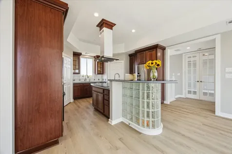 13415 Binnacle Way Galveston TX 77554