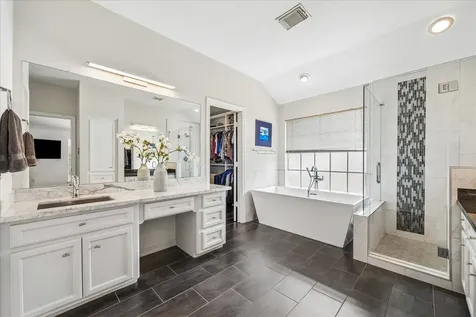 1616 Sandman Street Houston TX 77007