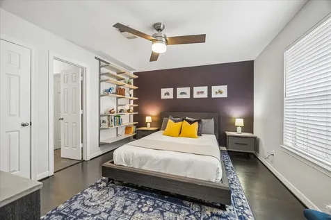 1616 Sandman Street Houston TX 77007