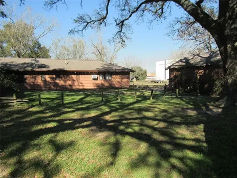 2119 Woods Road Brookshire TX 77423