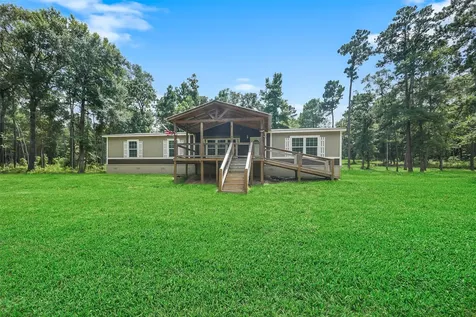 577 Winding River Road Oakhurst TX 77364