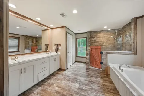 577 Winding River Road Oakhurst TX 77364