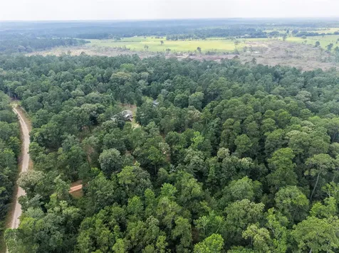 577 Winding River Road Oakhurst TX 77364