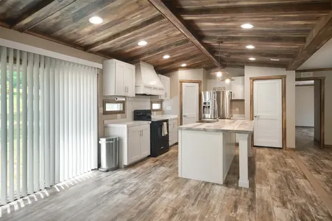 577 Winding River Road Oakhurst TX 77364