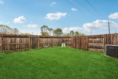 7333 Hinsdale Drive Pasadena TX 77505