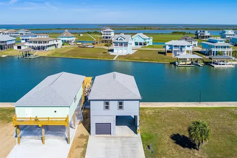 2005 Nelson Street Port Bolivar TX 77650
