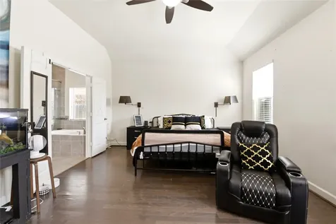417 Westwood Drive League City TX 77573