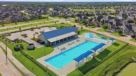 417 Westwood Drive League City TX 77573