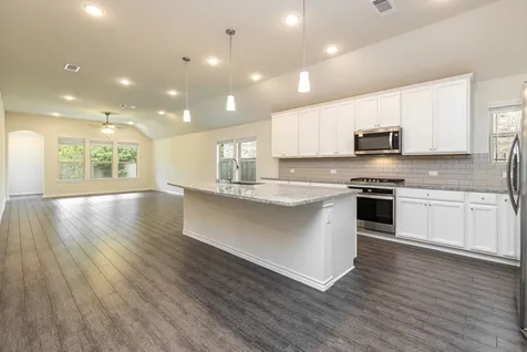 11 Pioneer Canyon Place The Woodlands TX 77375