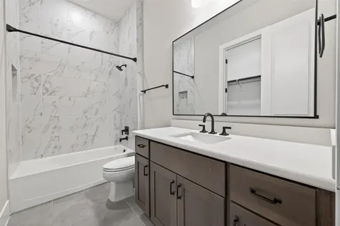 1303 Royal Knoll Lane Missouri City TX 77459
