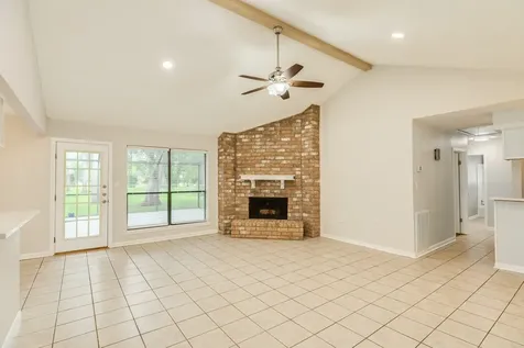 224 Banyan Street Lake Jackson TX 77566