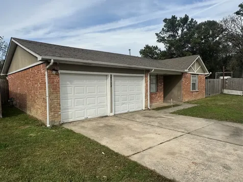 8723 Valley Meadow Drive Houston TX 77078