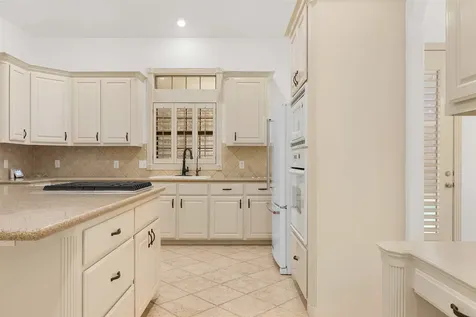 5011 Fairfield Court Bryan TX 77802