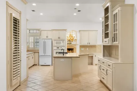 5011 Fairfield Court Bryan TX 77802