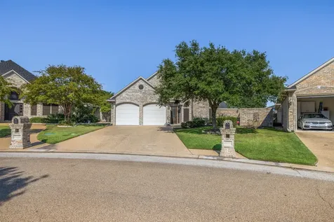 5011 Fairfield Court Bryan TX 77802
