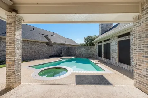 5011 Fairfield Court Bryan TX 77802