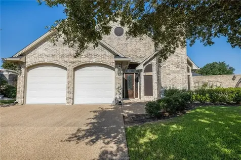 5011 Fairfield Court Bryan TX 77802