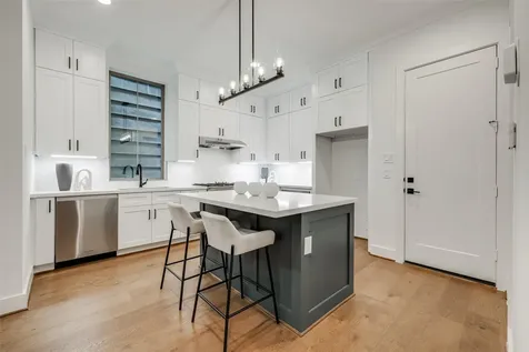 2325 Richton Street Houston TX 77098