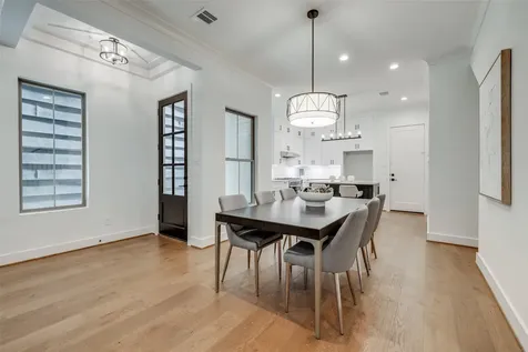 2325 Richton Street Houston TX 77098
