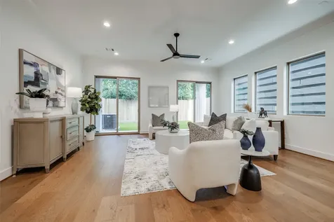 2325 Richton Street Houston TX 77098