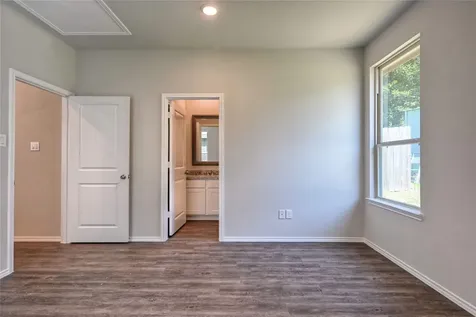 11779 White Cedar Willis TX 77318