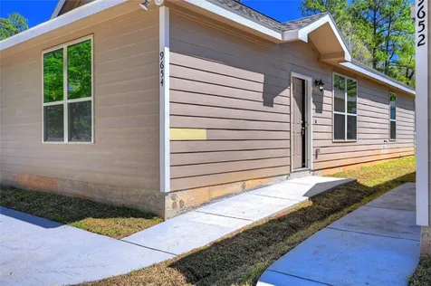 11779 White Cedar Willis TX 77318