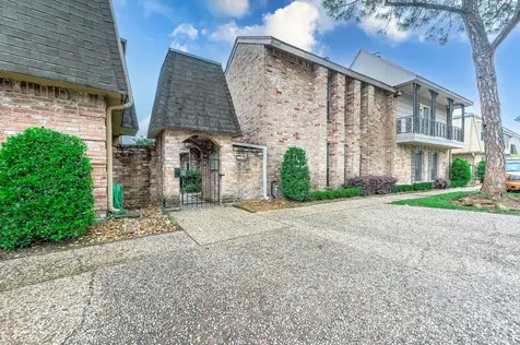 5532 Beverly Hill Street 1 Houston TX 77056