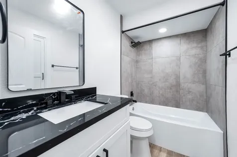 5532 Beverly Hill Street 1 Houston TX 77056