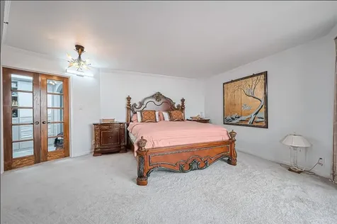 3525 Sage Road 1517 Houston TX 77056