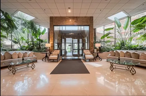 3525 Sage Road 1517 Houston TX 77056