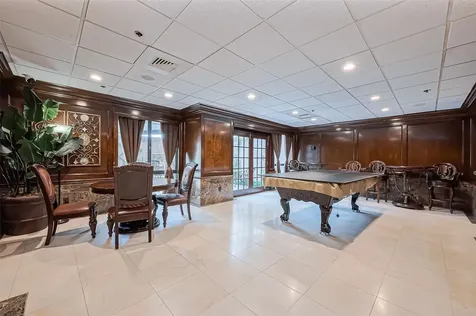 3525 Sage Road 1517 Houston TX 77056