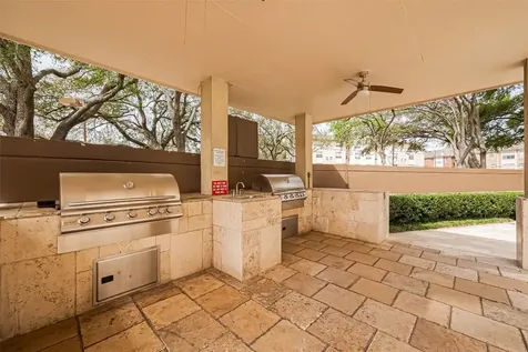 3525 Sage Road 1517 Houston TX 77056