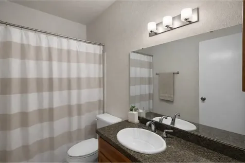 6602 Harbor Town Drive 1207 Houston TX 77036