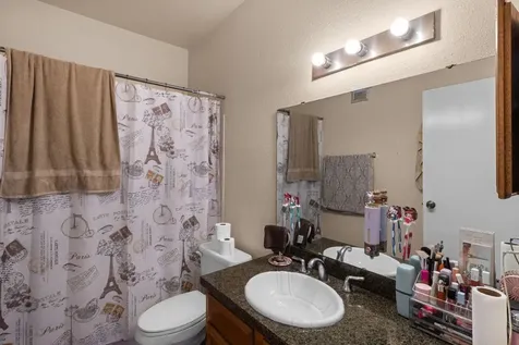 6602 Harbor Town Drive 1207 Houston TX 77036