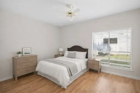 6602 Harbor Town Drive 1207 Houston TX 77036