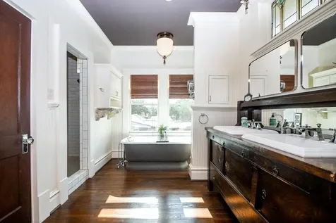 209 E Woodland Street Houston TX 77009