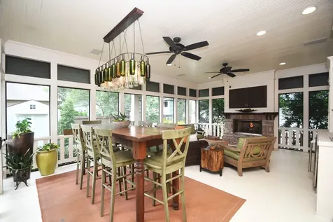209 E Woodland Street Houston TX 77009