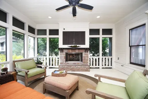 209 E Woodland Street Houston TX 77009