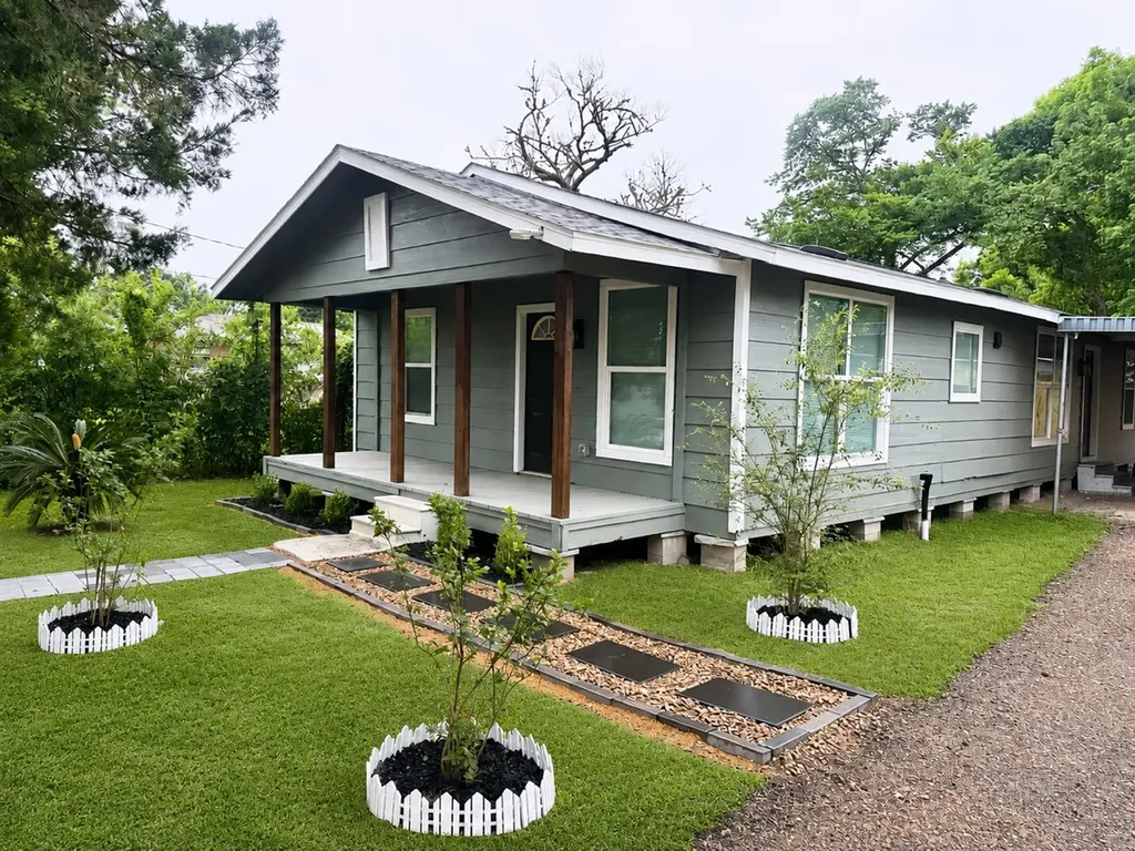 2237 Wilburforce Street Houston TX 77091