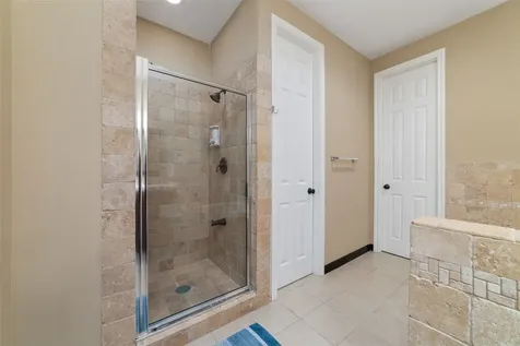 3004 Falls At Fairdale Houston TX 77057