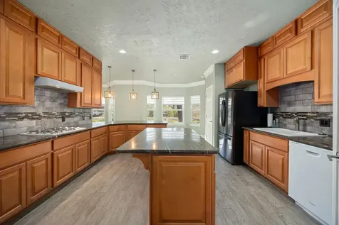 19317 Zetak Lane Crosby TX 77532
