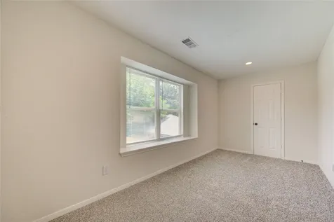 8206 Tiger Lane Houston TX 77040