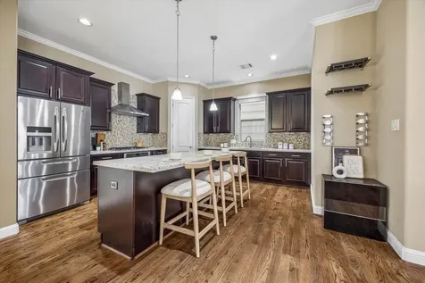 1031 W 21st Street B Houston TX 77008