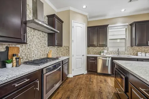 1031 W 21st Street B Houston TX 77008