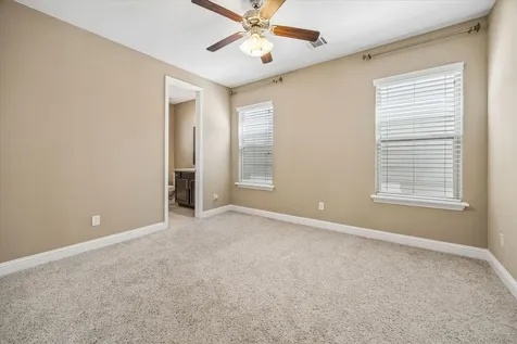 1031 W 21st Street B Houston TX 77008