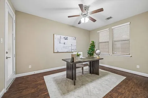 1031 W 21st Street B Houston TX 77008