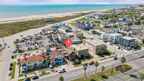 715 Broadway Street Galveston TX 77550