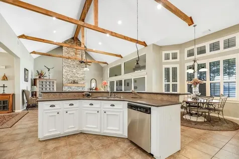 235 Island Drive Livingston TX 77351