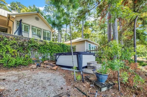 235 Island Drive Livingston TX 77351