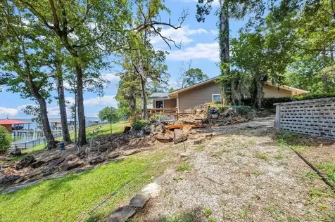 235 Island Drive Livingston TX 77351